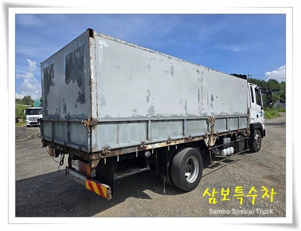 medium and large cargo Cargo - Vista 6