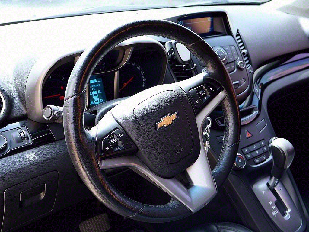 Chevrolet Orlando 2013 Gris - Importación desde Corea - HF Imports Iquique - Foto 8