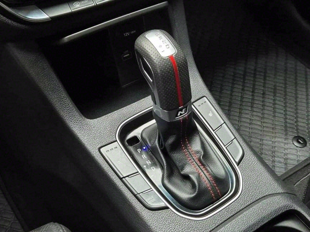 HYUNDAI i30 - Vista 8