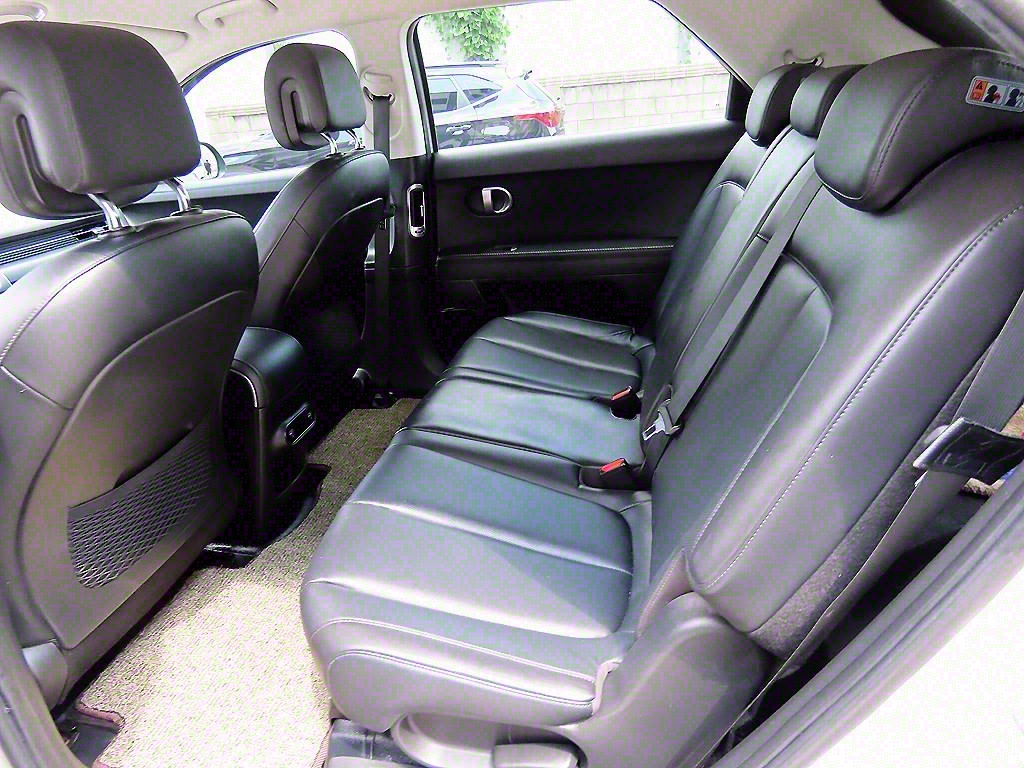 HYUNDAI Ioniq 5 - Vista 6