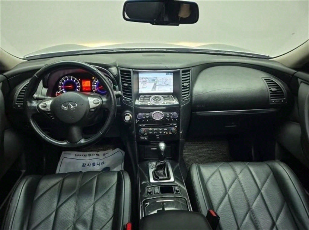 Infiniti FX - Vista 7