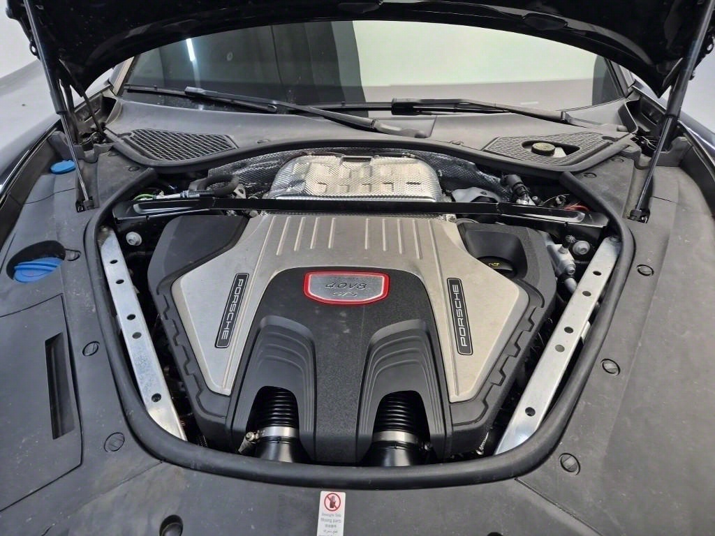 Porsche Panamera - Vista 5