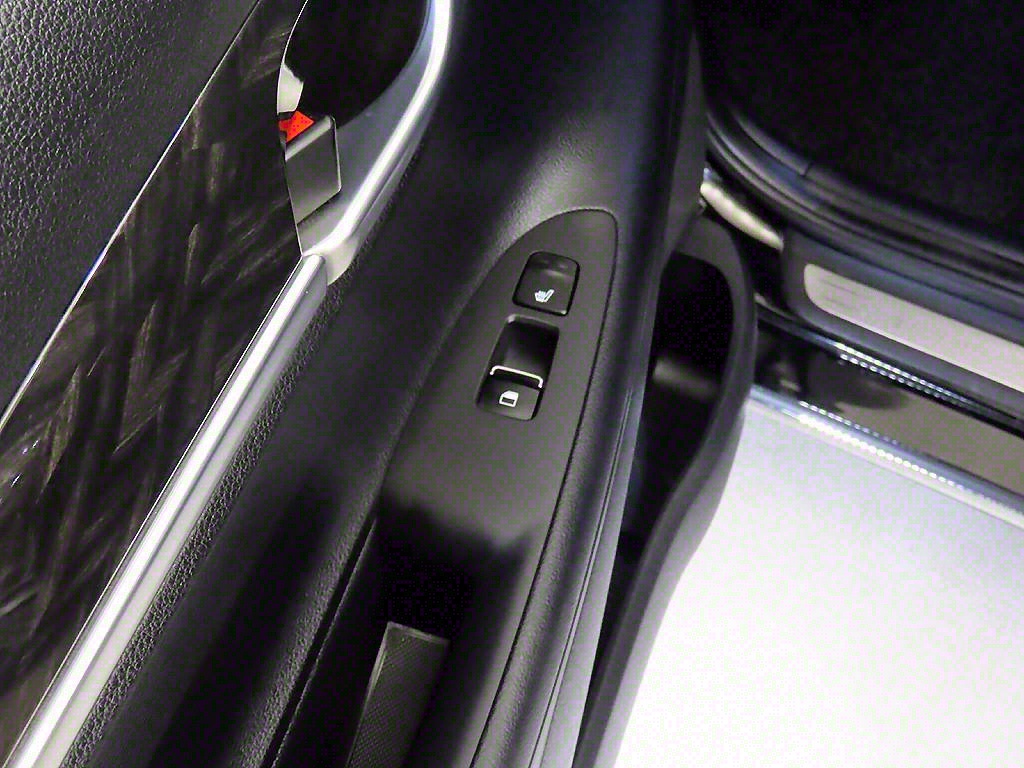 HYUNDAI Grandeur 2018 Negro - Importación desde Corea - HF Imports Iquique - Foto 17