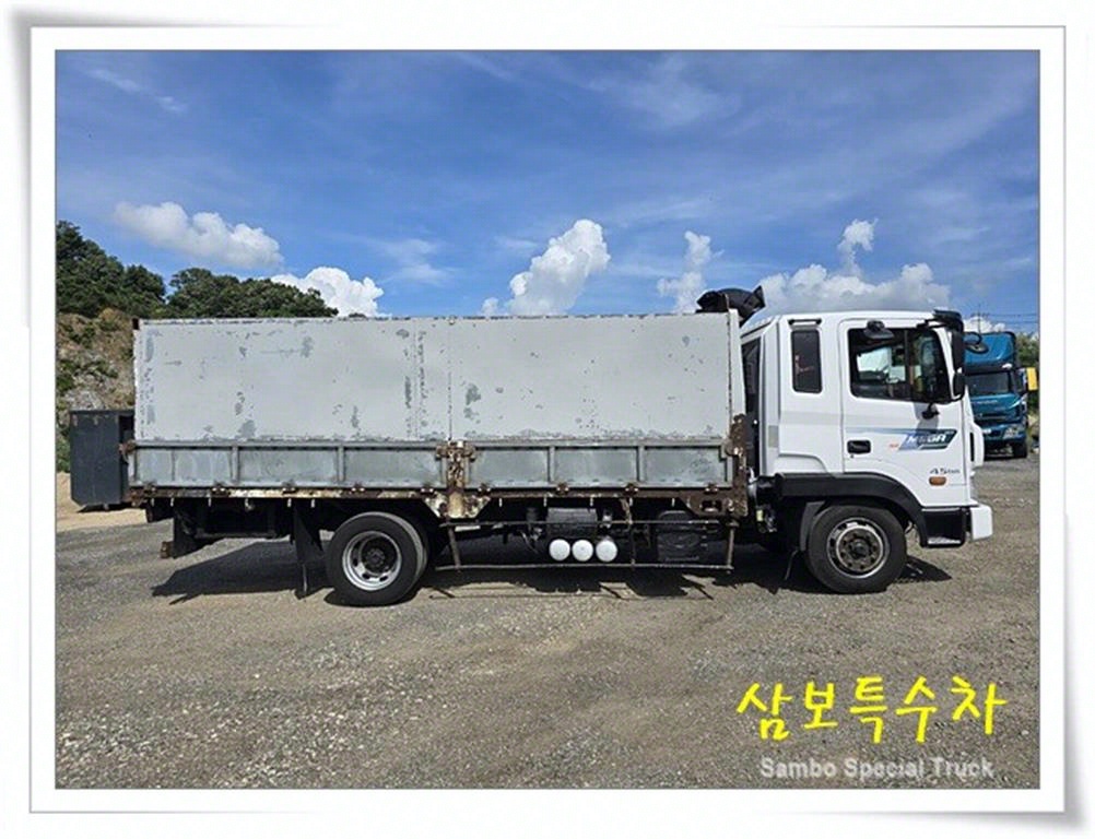 medium and large cargo Cargo - Vista 5