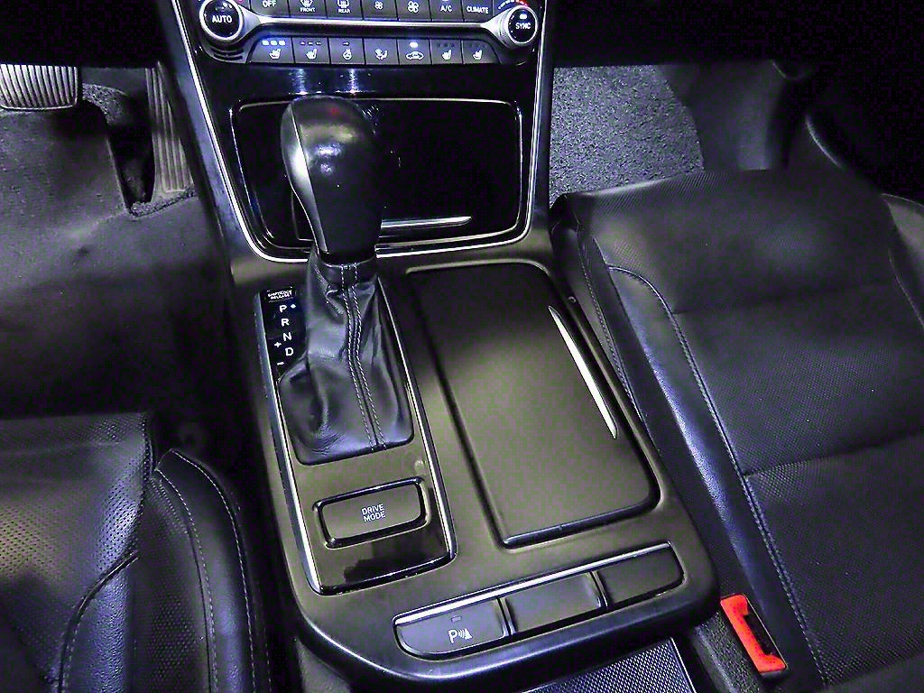 HYUNDAI Grandeur - Vista 12