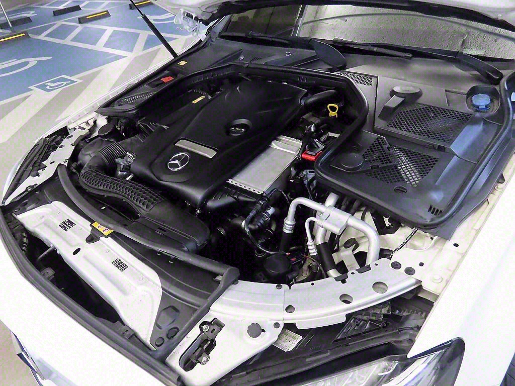 Mercedes Benz C Class 2015 Blanco - Importación desde Corea - HF Imports Iquique - Foto 19