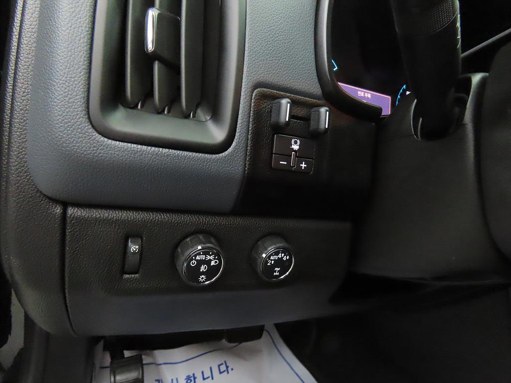 Chevrolet ?Colorado 2021 Negro - Importación desde Corea - HF Imports Iquique - Foto 16