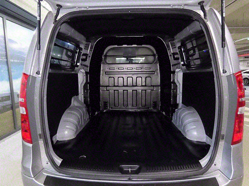 HYUNDAI Starex 2019 Gris - Importación desde Corea - HF Imports Iquique - Foto 16