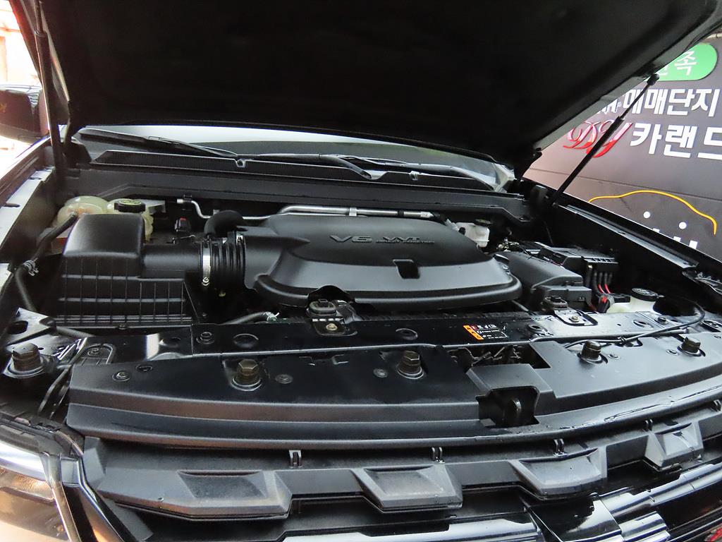 Chevrolet ?Colorado 2021 Negro - Importación desde Corea - HF Imports Iquique - Foto 19