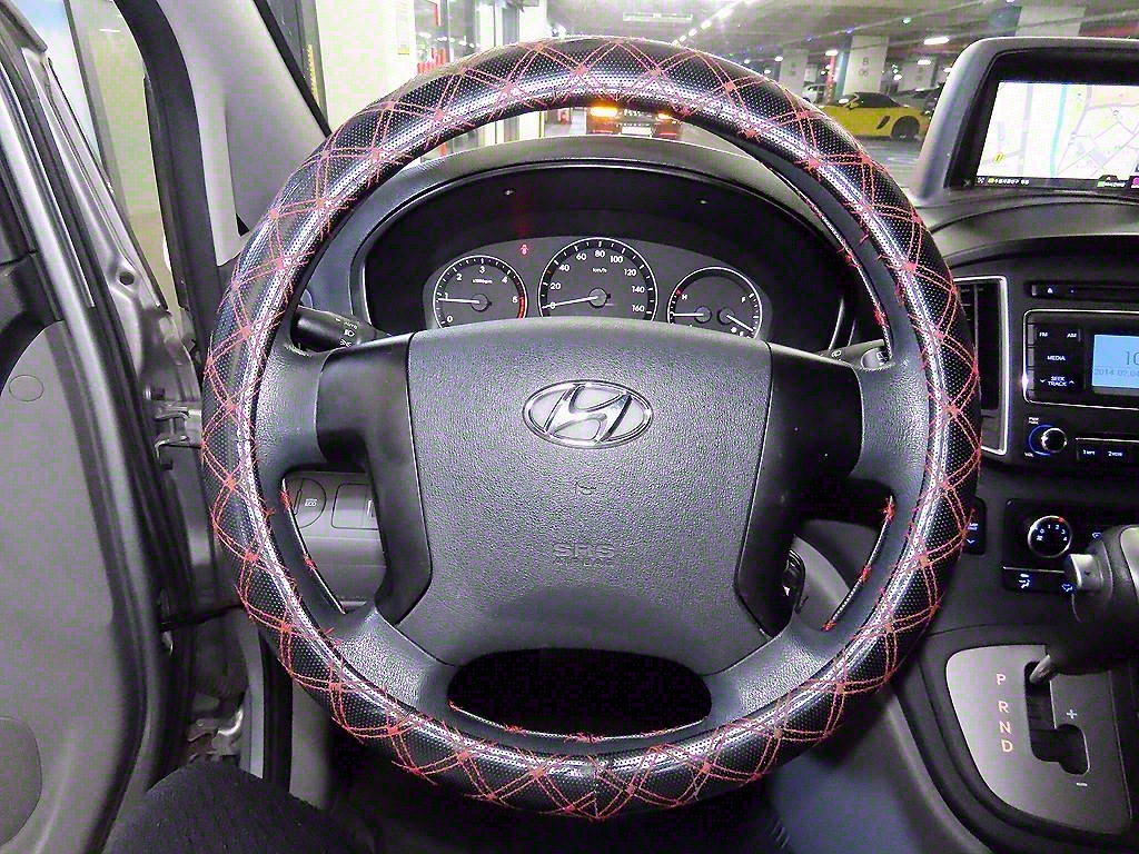 HYUNDAI Starex - Vista 9