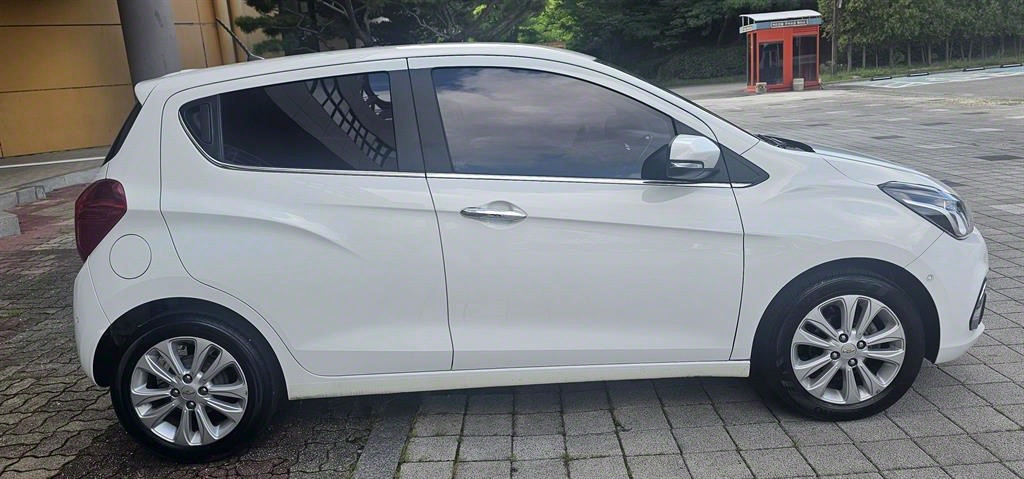 Chevrolet Spark - Vista 5