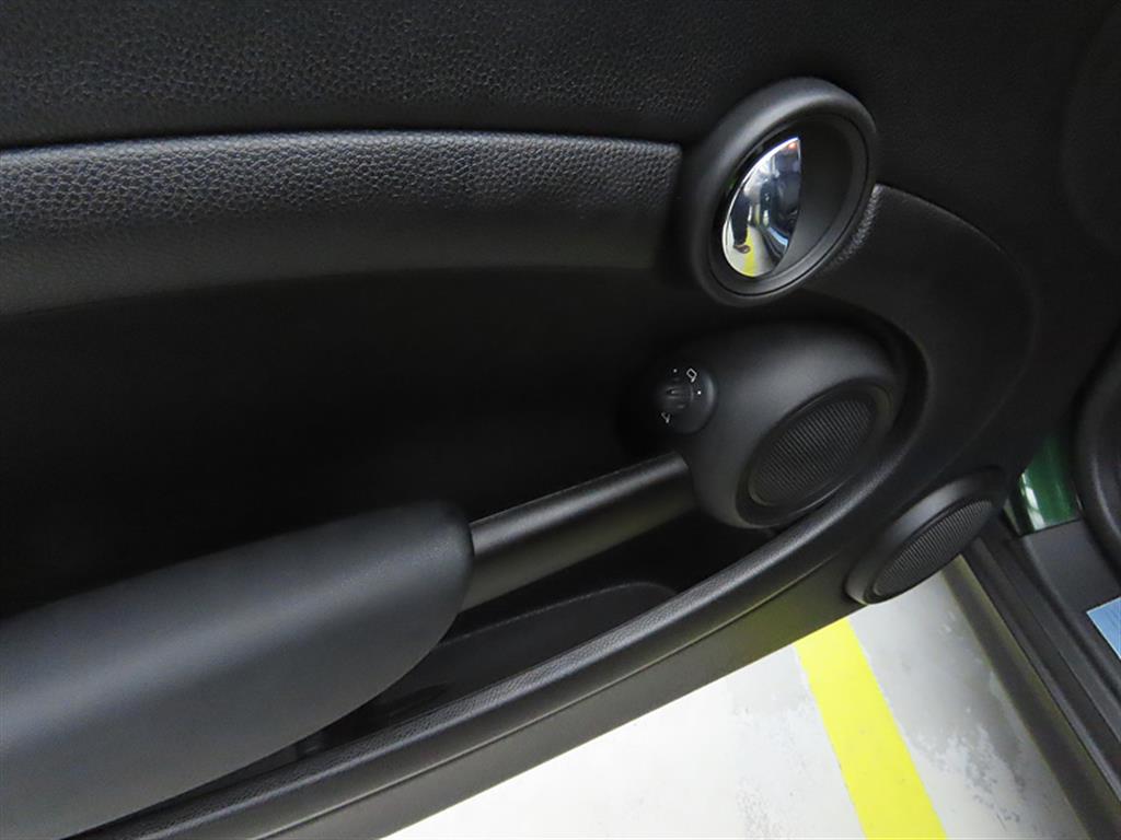 Mini Cooper - Vista 11