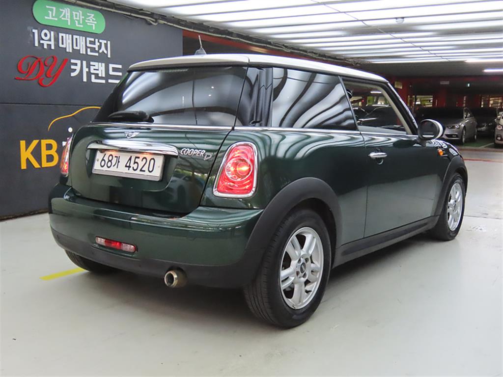 Mini Cooper - Vista 4