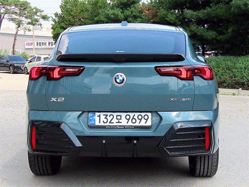 BMW X2 - Vista 4