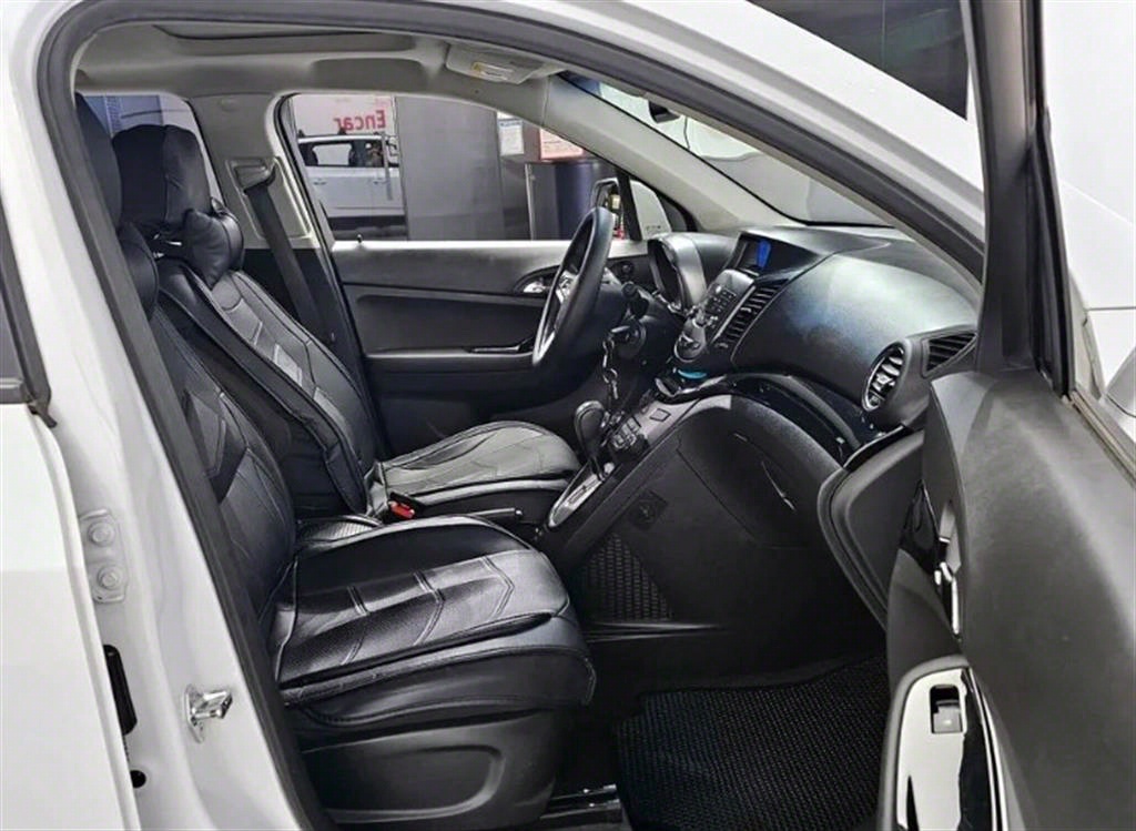 Chevrolet Orlando - Vista 10