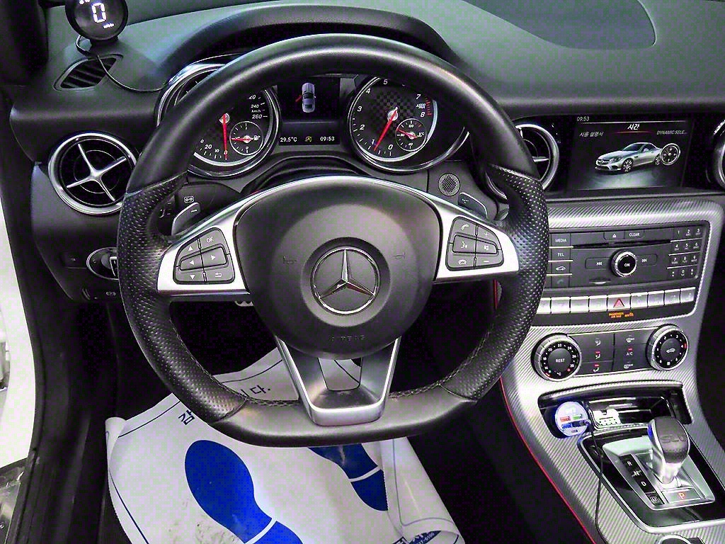 Mercedes Benz SLC Class 2018 Blanco - Importación desde Corea - HF Imports Iquique - Foto 13