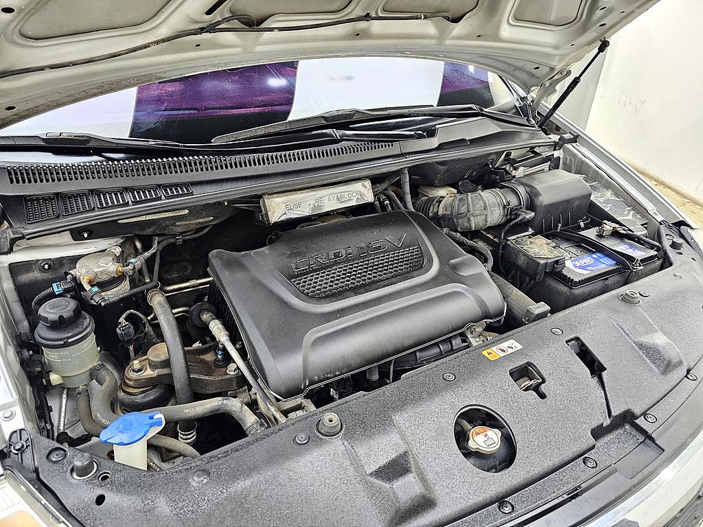 KIA Carnival - Vista 6