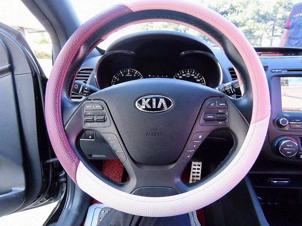 KIA K3 - Vista 8