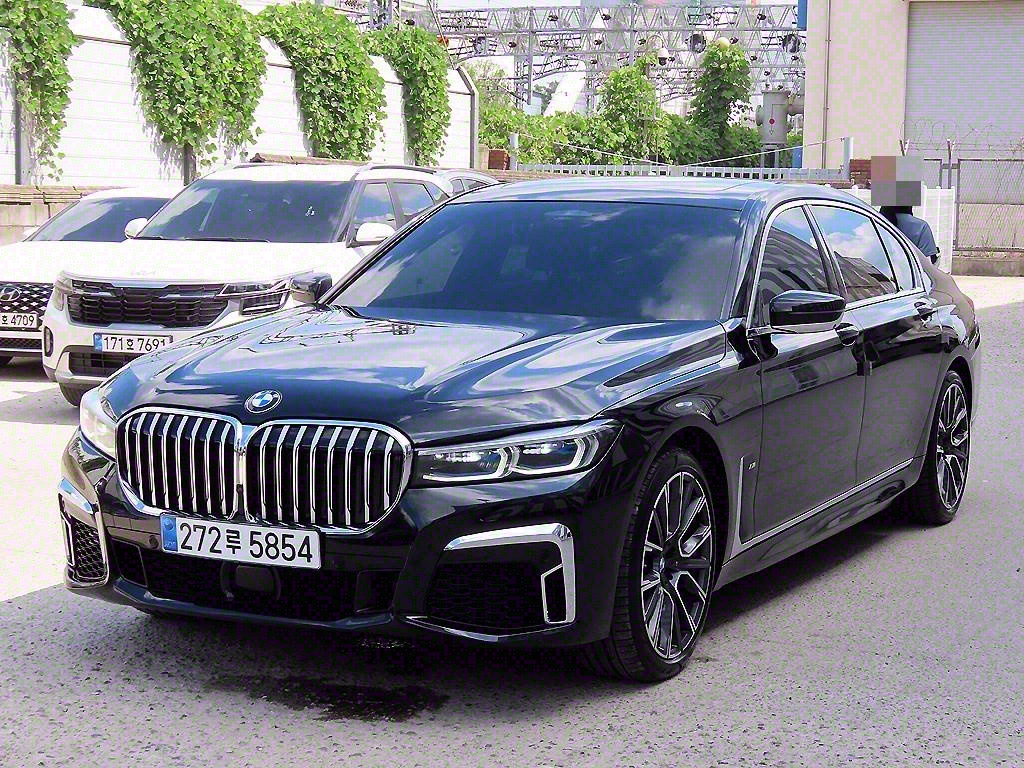 BMW 7 Series - Vista 2