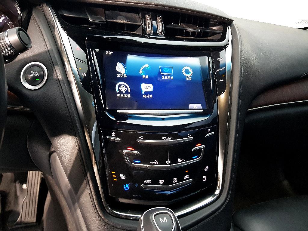 Cadillac CTS - Vista 11