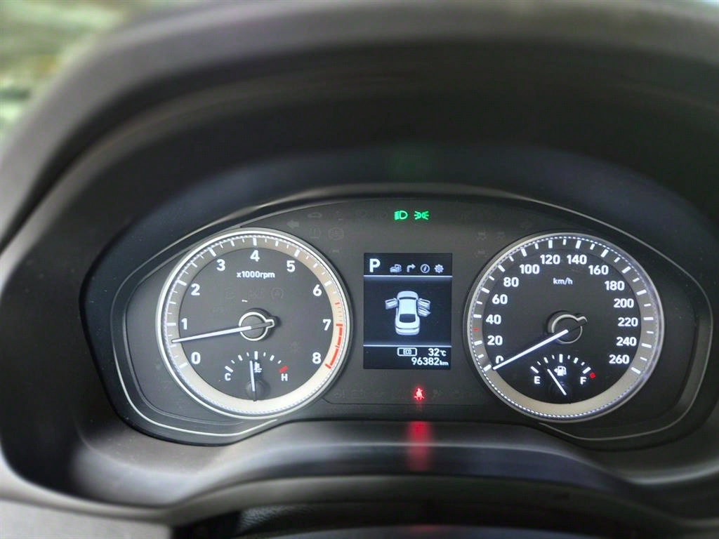 HYUNDAI Grandeur 2018 Negro - Importación desde Corea - HF Imports Iquique - Foto 14