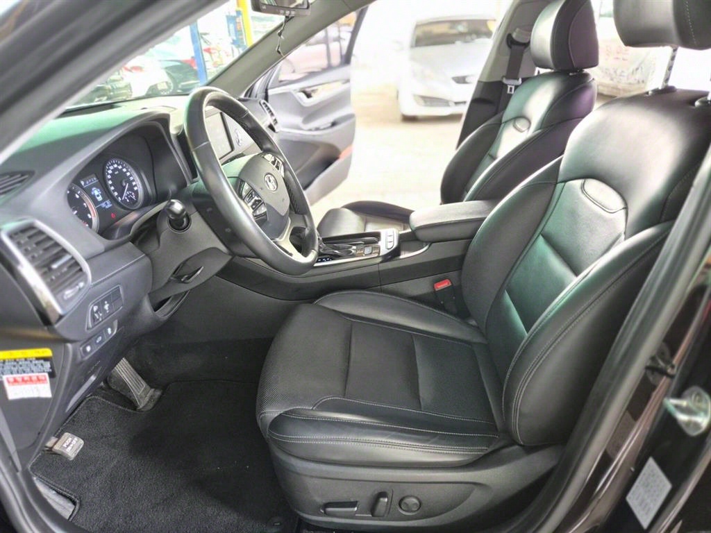 HYUNDAI Grandeur - Vista 6