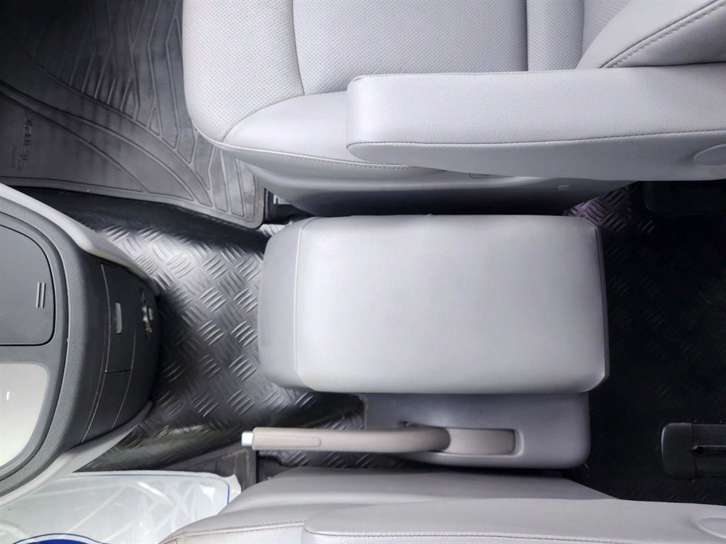 HYUNDAI Starex 2019 Gris - Importación desde Corea - HF Imports Iquique - Foto 13