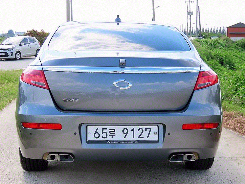 SAMSUNG SM7 - Vista 4