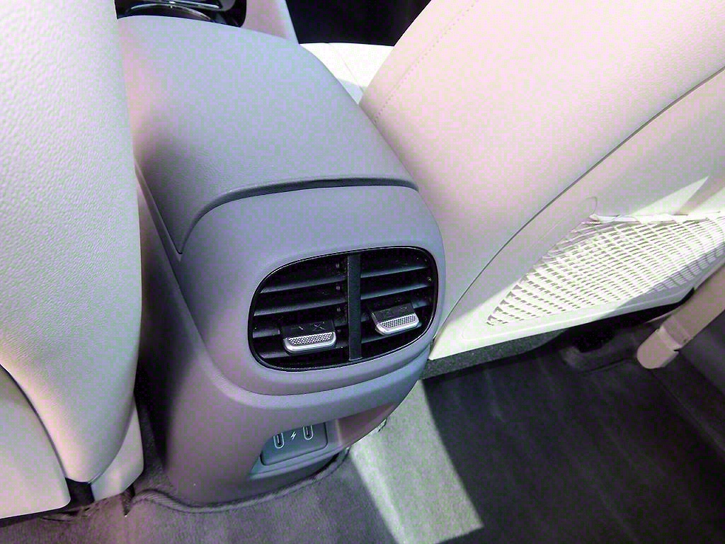 HYUNDAI Avante 2025 Negro - Importación desde Corea - HF Imports Iquique - Foto 17