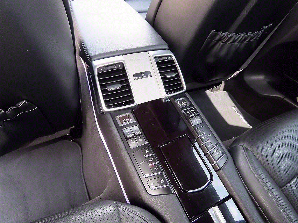 Porsche Panamera 2016 Rojo - Importación desde Corea - HF Imports Iquique - Foto 15