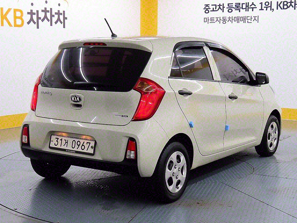 KIA Morning - Vista 4