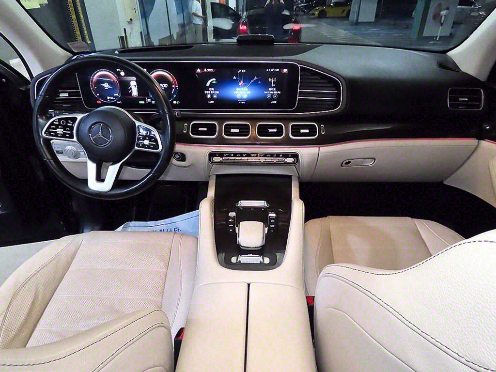 Mercedes Benz GLE Class - Vista 10