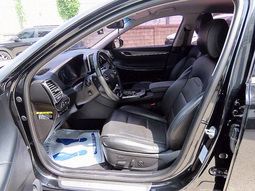 HYUNDAI Grandeur - Vista 5