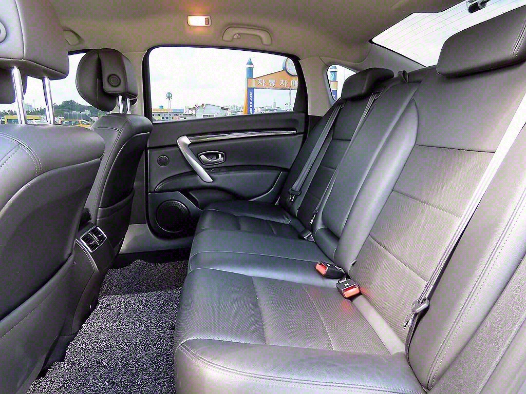 SAMSUNG SM7 - Vista 6