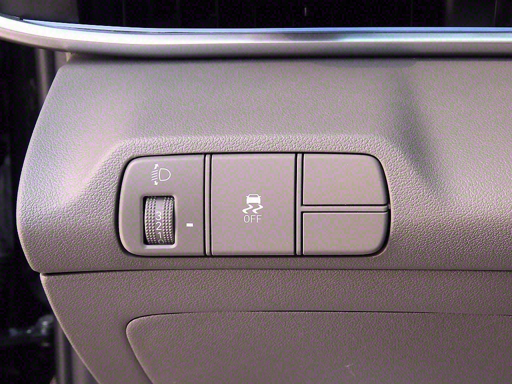 HYUNDAI Avante - Vista 12