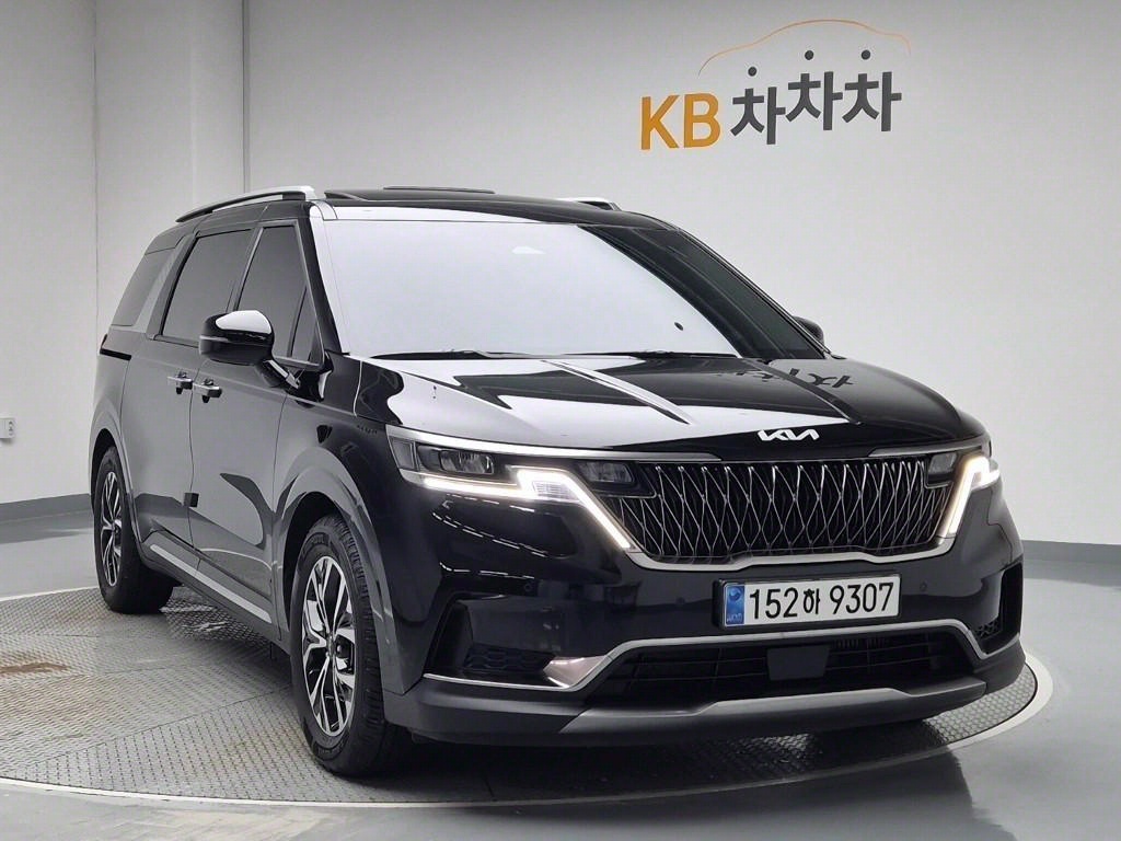 KIA Carnival - Vista 4