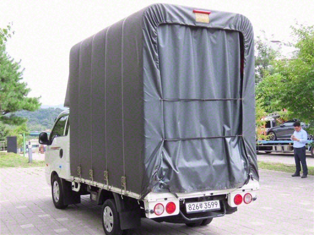 Small Truck Cargo (small) - Vista 7