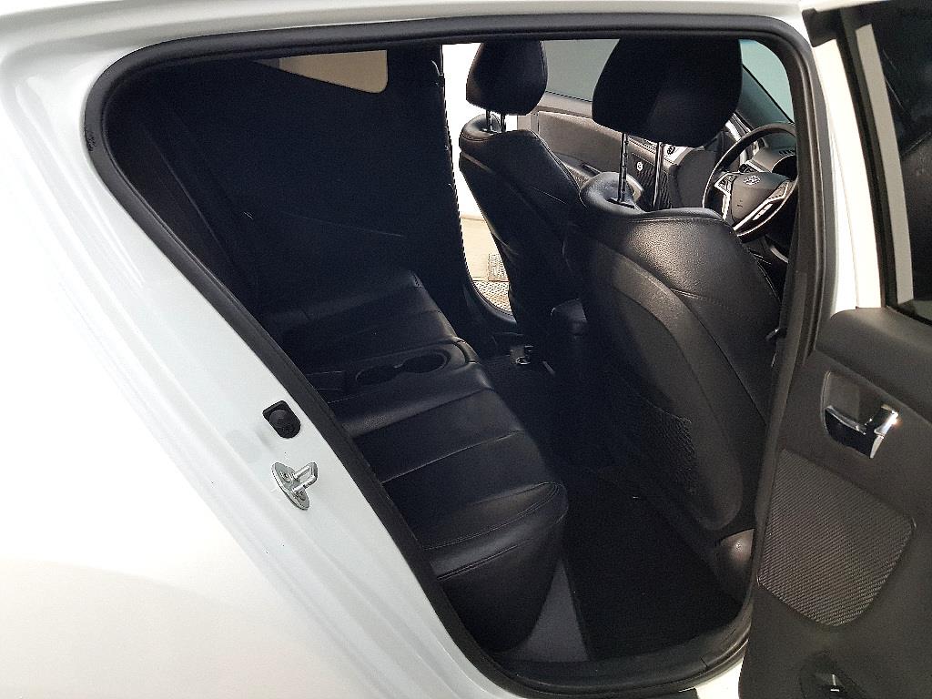 HYUNDAI Veloster - Vista 9