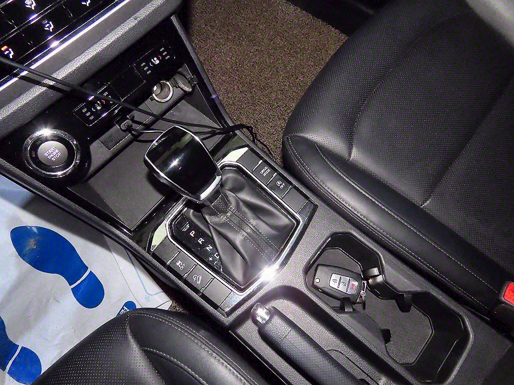 Ssangyong Korando - Vista 12