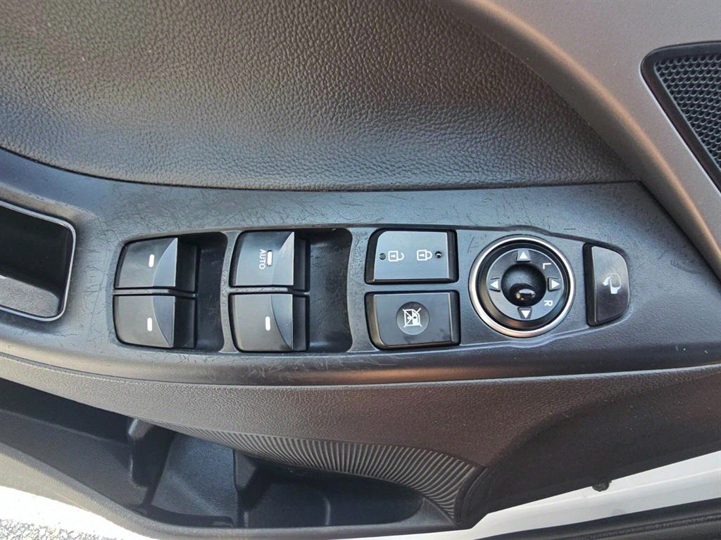 HYUNDAI Avante 2013 Blanco - Importación desde Corea - HF Imports Iquique - Foto 17