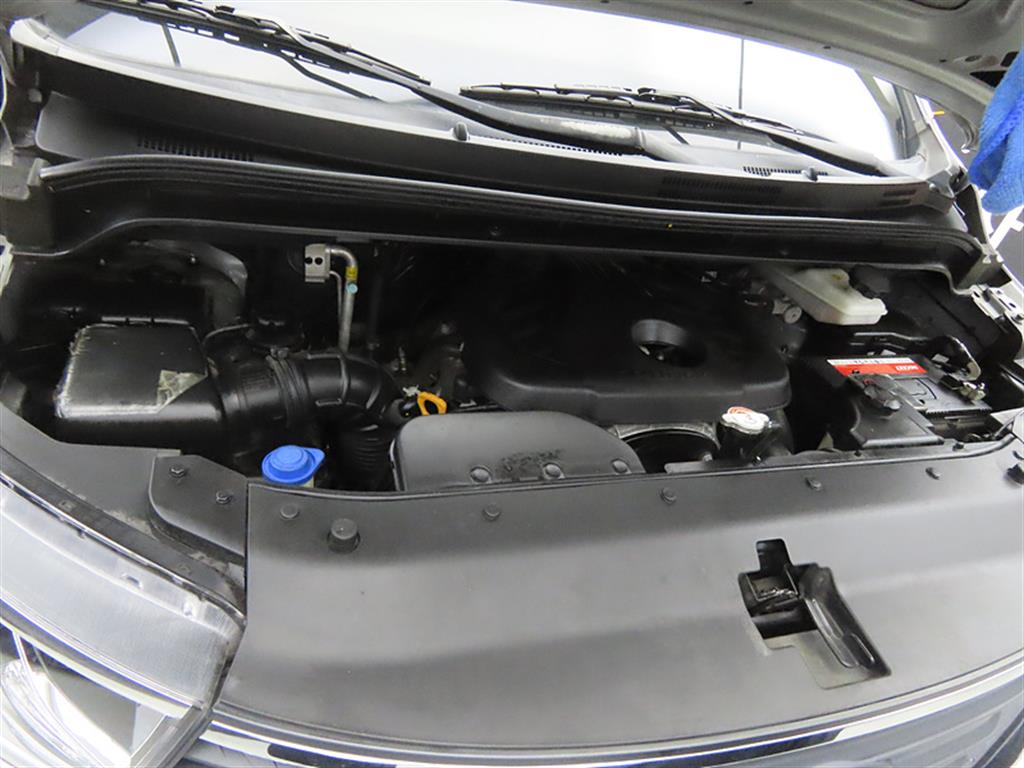 HYUNDAI Starex 2019 Gris - Importación desde Corea - HF Imports Iquique - Foto 19