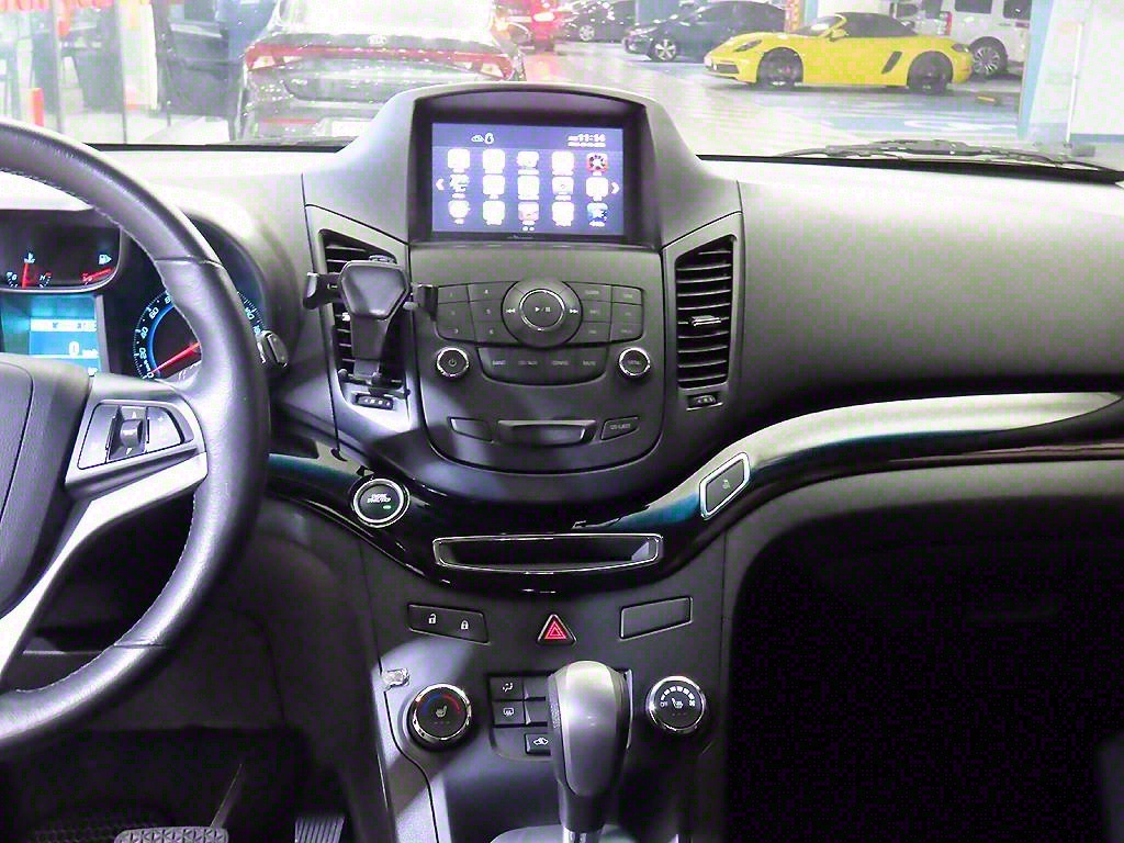 Chevrolet Orlando - Vista 11