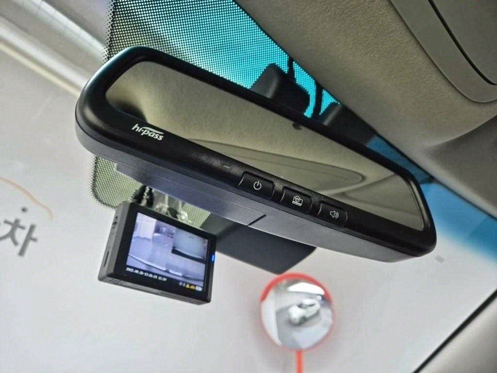 Ssangyong Tivoli 2020 Blanco - Importación desde Corea - HF Imports Iquique - Foto 15