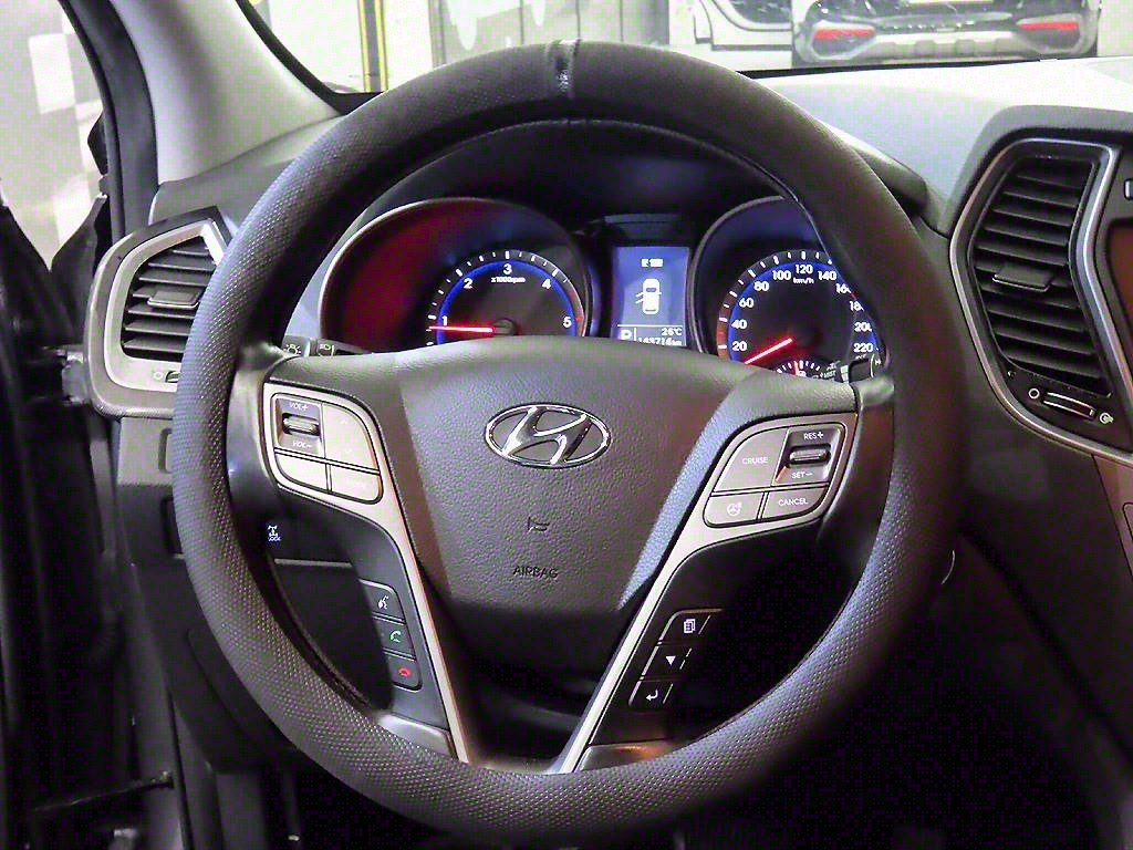 HYUNDAI Santa Fe - Vista 8