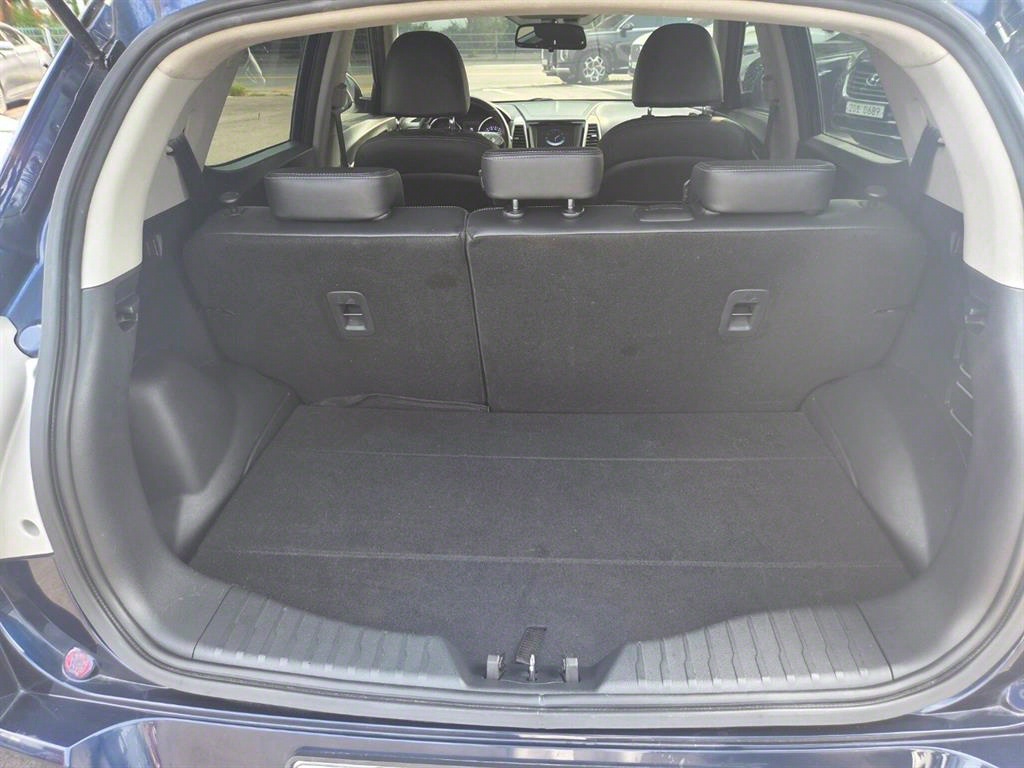 Ssangyong Tivoli 2015 Azul - Importación desde Corea - HF Imports Iquique - Foto 19