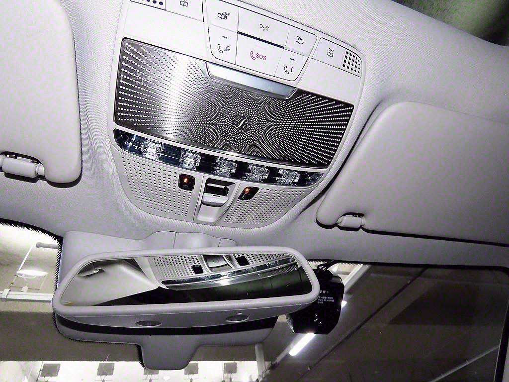 Mercedes Benz GLC Class 2019 Blanco - Importación desde Corea - HF Imports Iquique - Foto 14