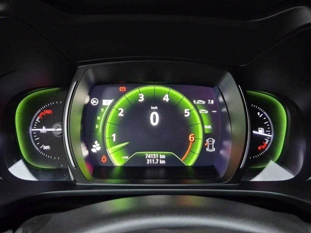 SAMSUNG QM6 - Vista 6