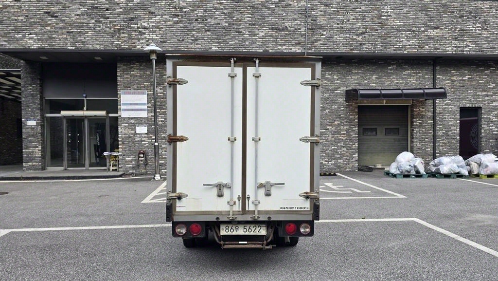Small Truck Freezer Box(High Deck) - Vista 6