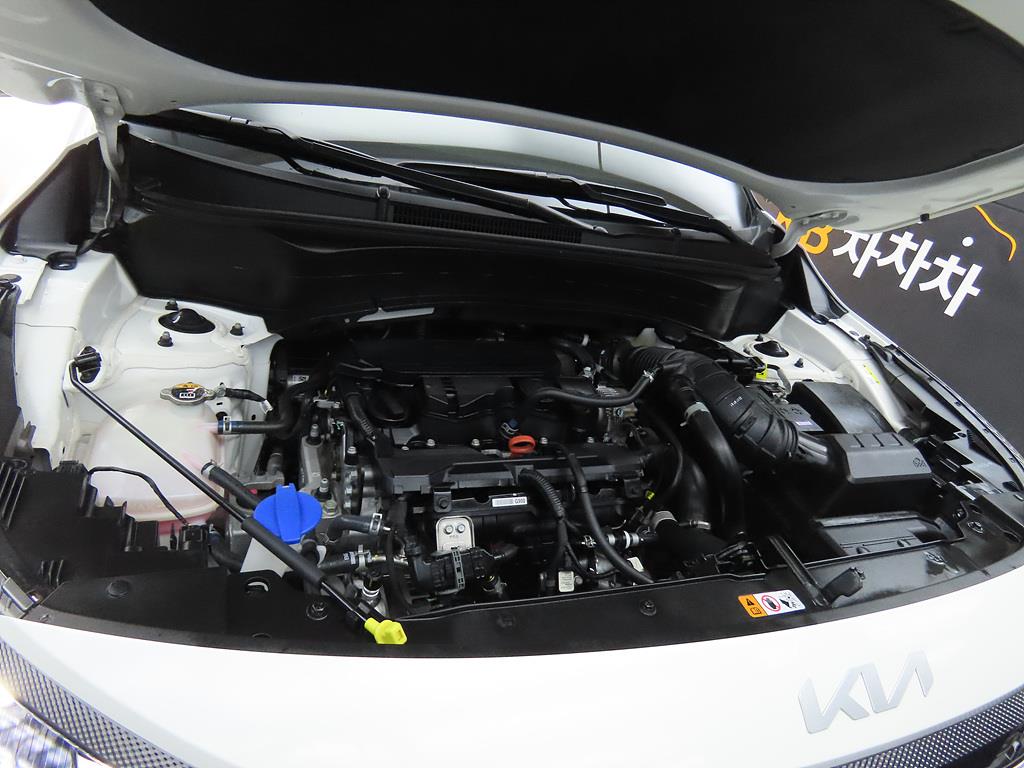 KIA Seltos 2024 Blanco - Importación desde Corea - HF Imports Iquique - Foto 19