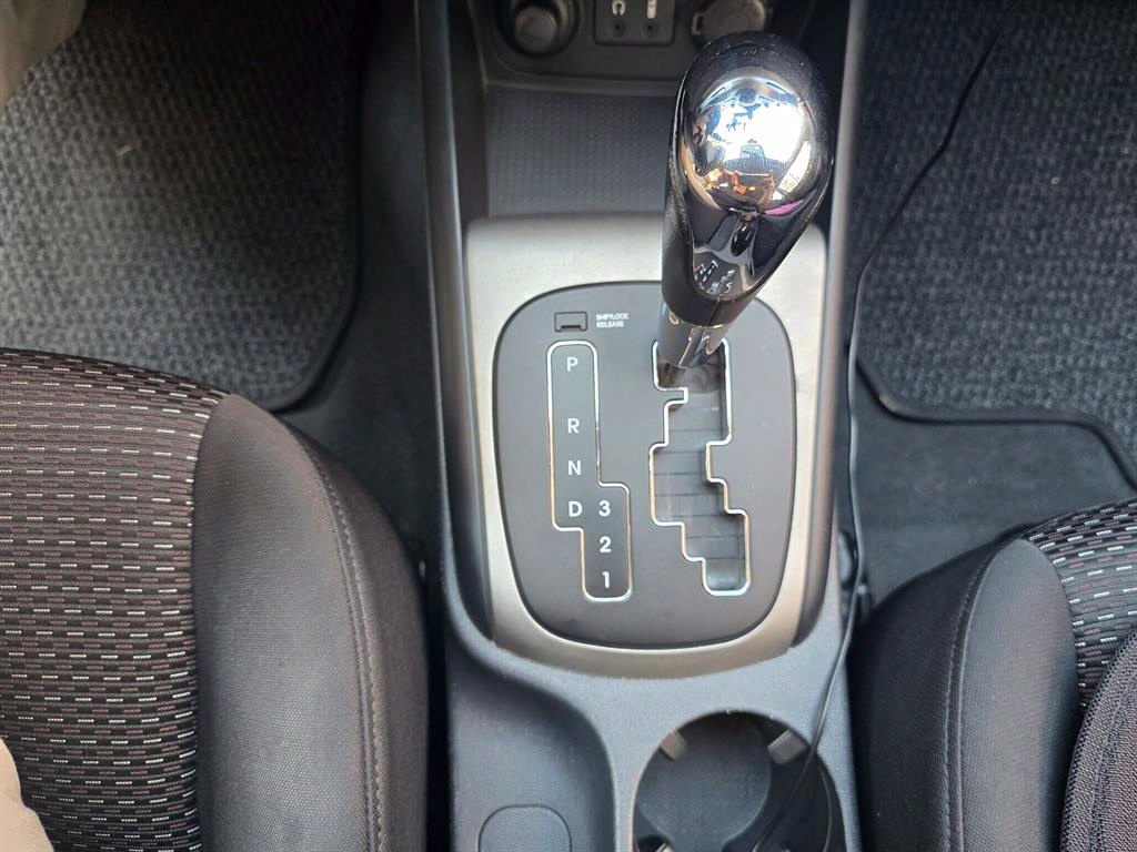 HYUNDAI i30 - Vista 7